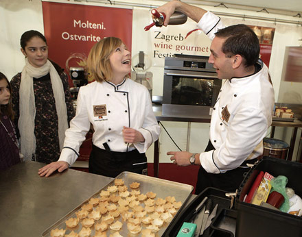  ��� ����� ���������� ��������� �� Russian Wine Fair 2011 