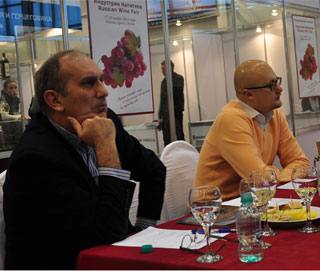  ������-����� ������ ������ ������� �� �������� ���������� �������� / Russian Wine Fair 2010� 