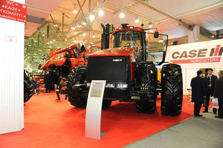  ��������   Case IH ��������� 100 ����� �� ������ ������λ 